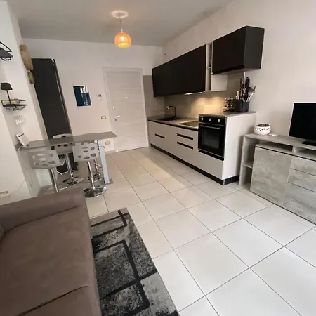 Fiera Living - Station - Free Parking Bolonha