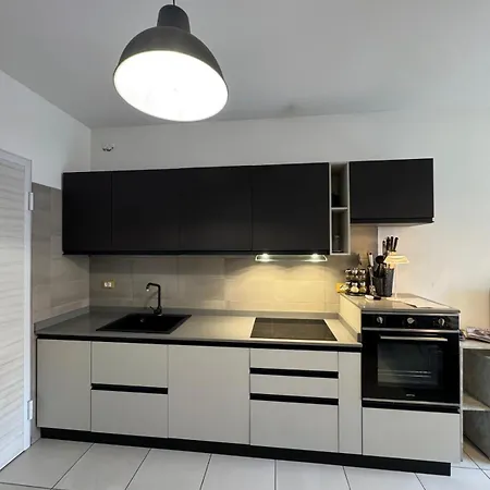 Apartamento Fiera Living - Station - Free Parking Bolonha